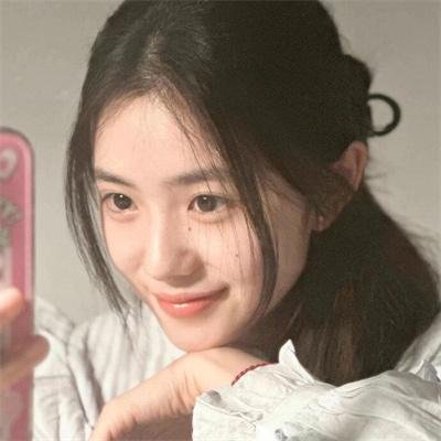 亲爱的新年好 海报